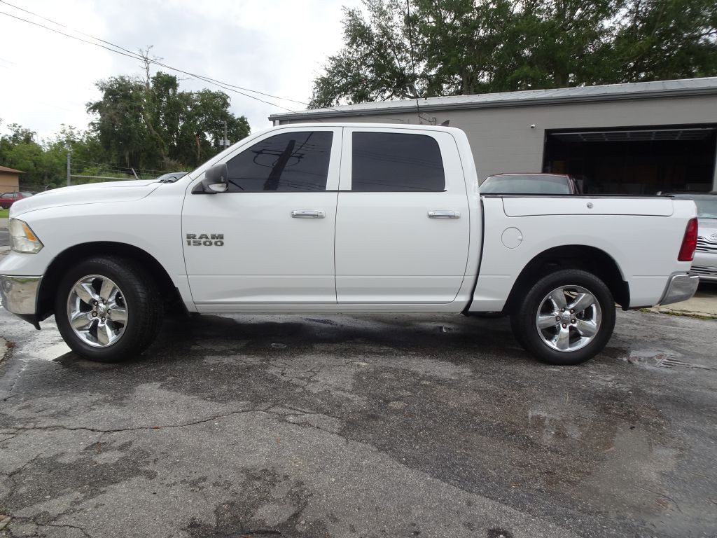 2015 RAM 1500 Image 8