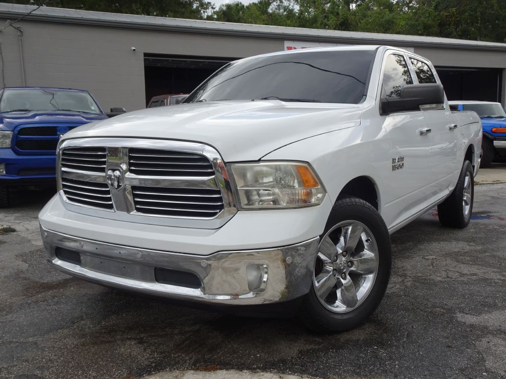 2015 RAM 1500 Image 9