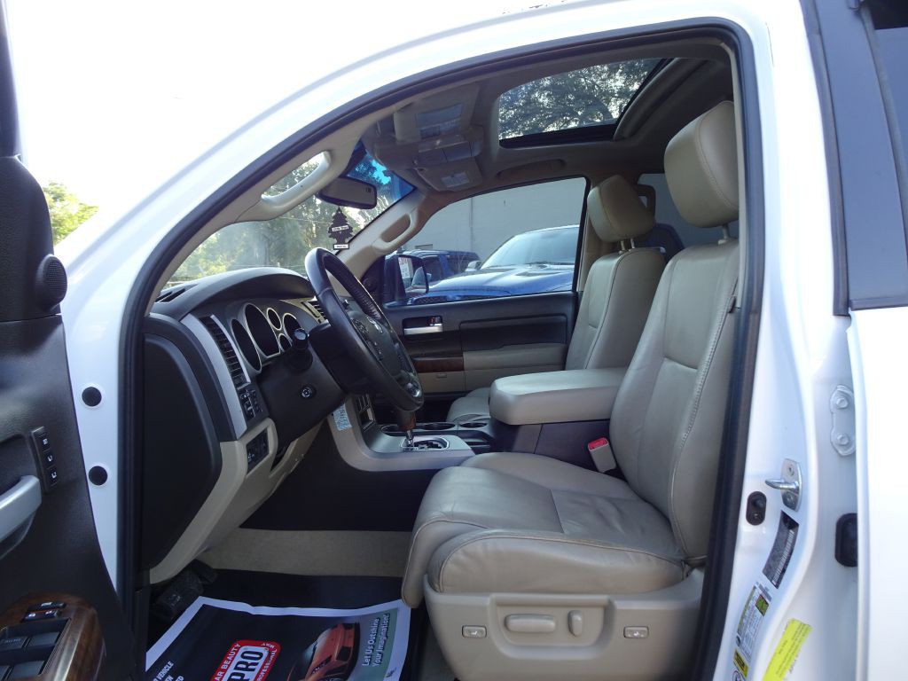 2010 Toyota Tundra Image 11