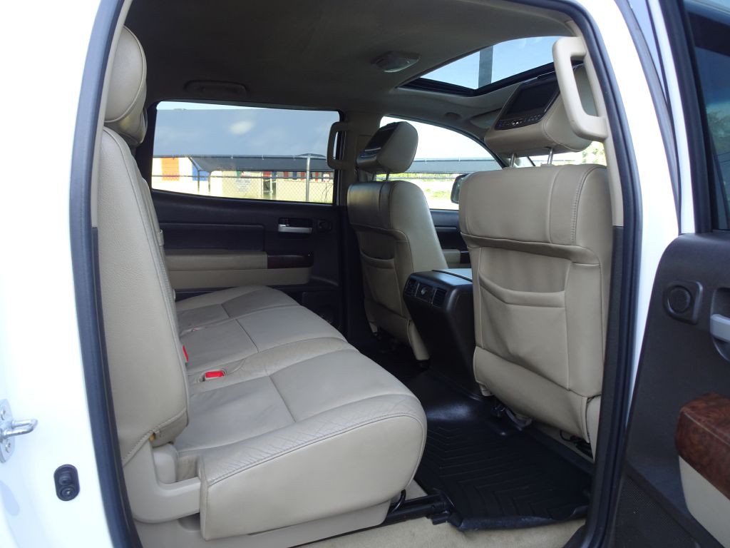 2010 Toyota Tundra Image 18