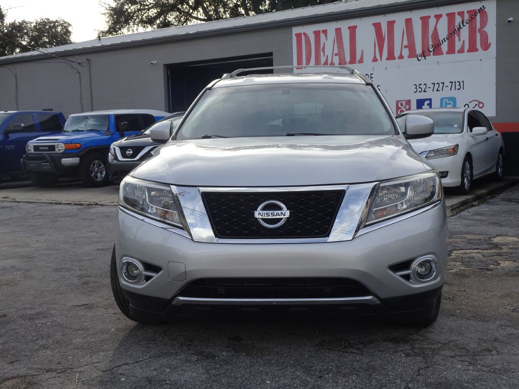 2014 Nissan Pathfinder Image 3