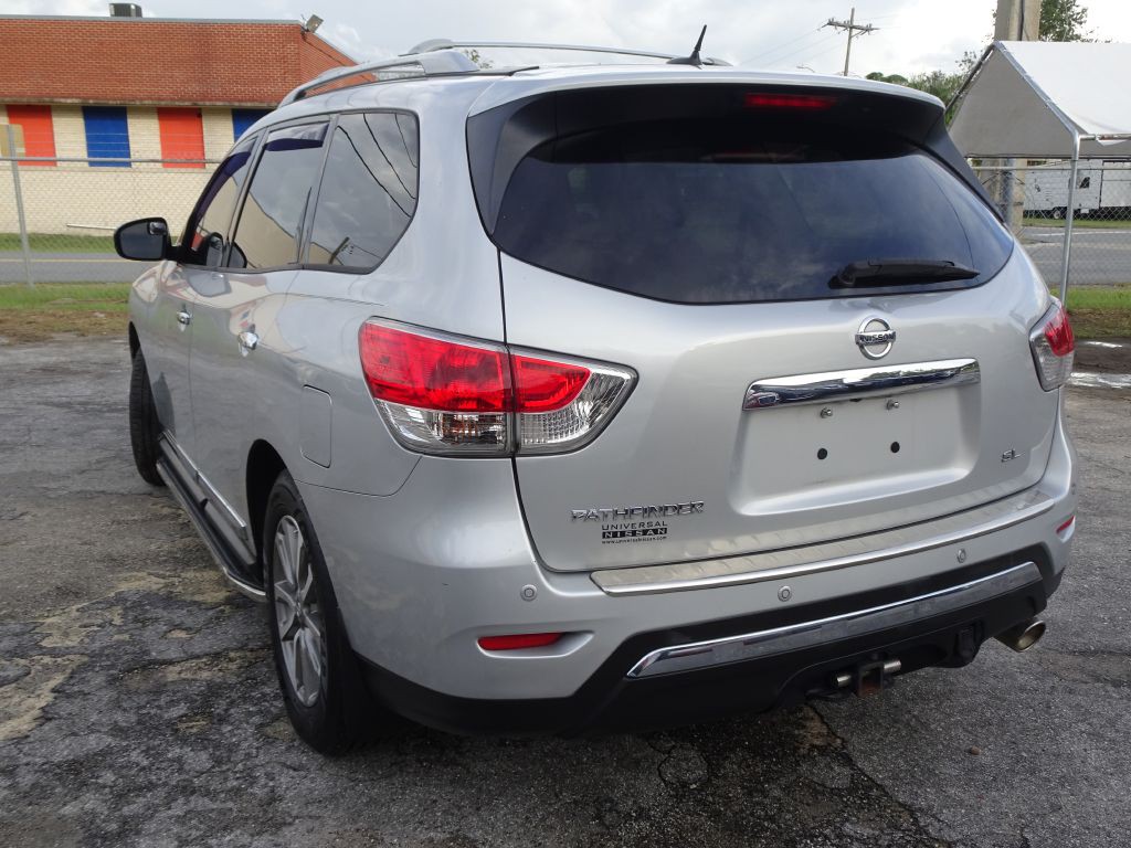 2014 Nissan Pathfinder Image 8