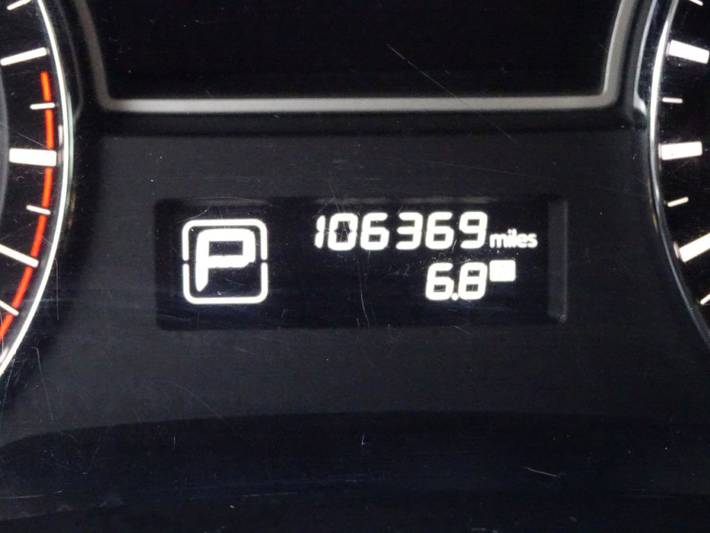 2014 Nissan Pathfinder Image 22