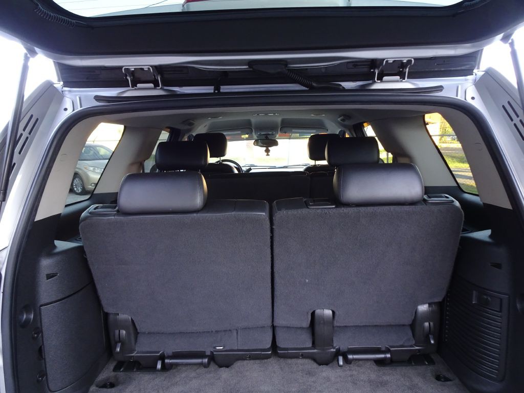 2010 Chevrolet Tahoe Image 29