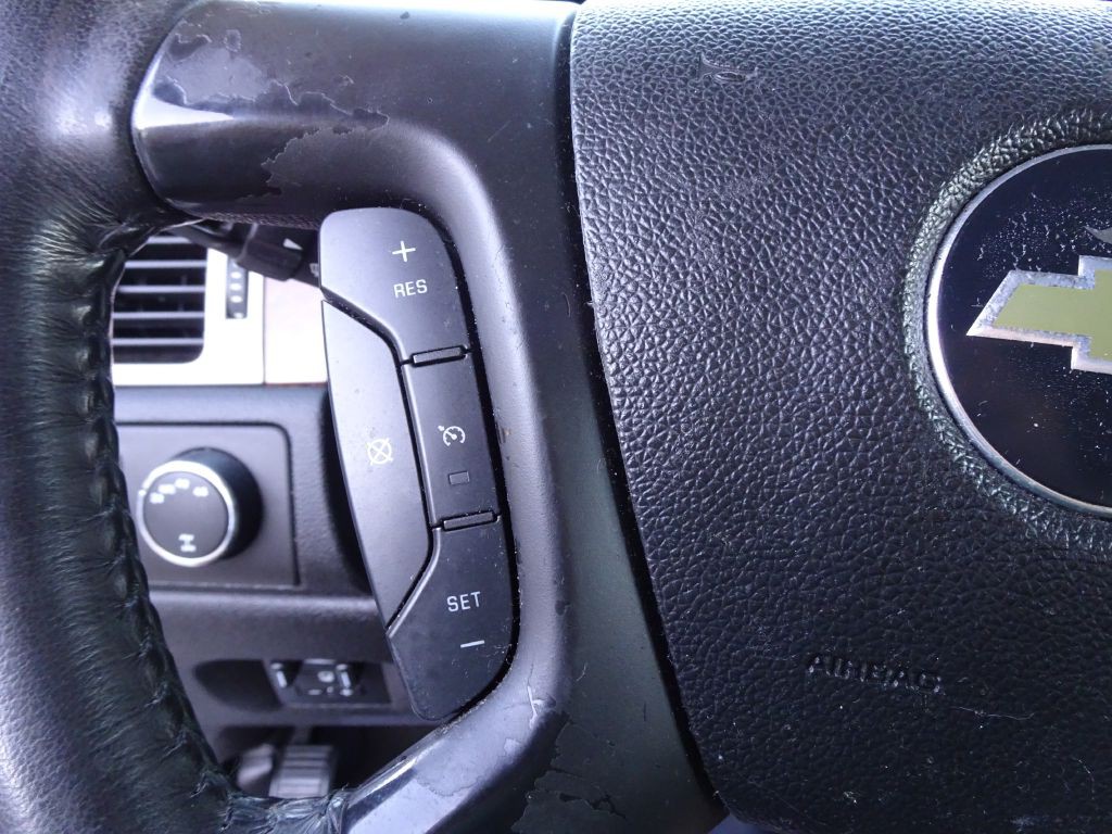 2010 Chevrolet Tahoe Image 30