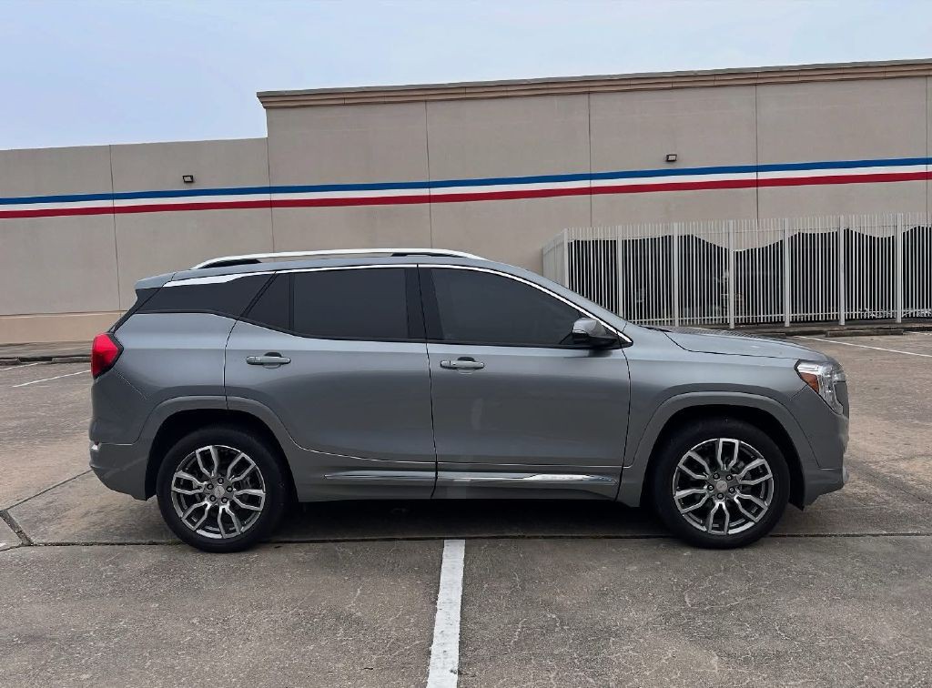 2023 GMC Terrain Image 7