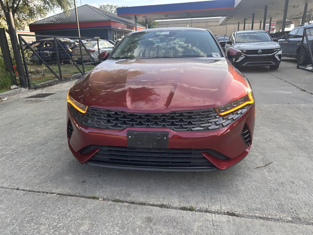 2022 Kia K5 Image 2