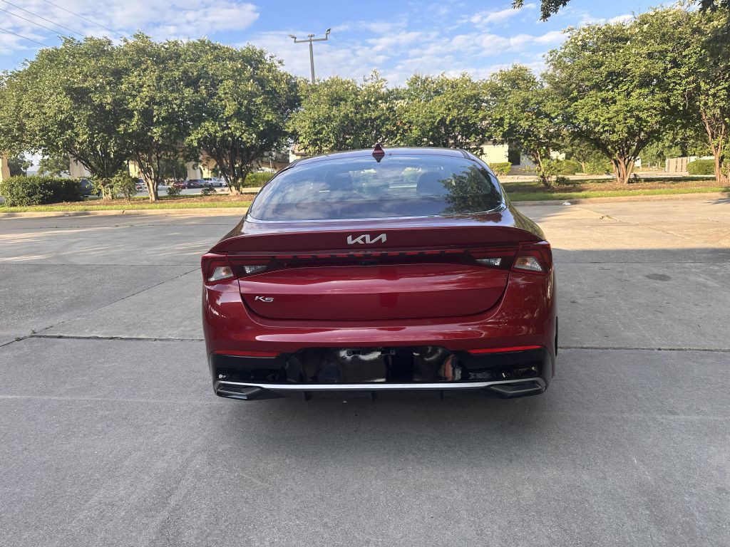 2022 Kia K5 Image 5