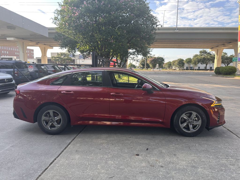 2022 Kia K5 Image 7