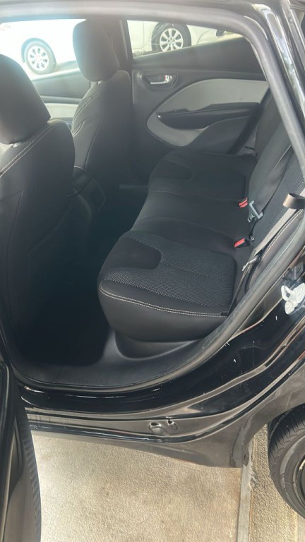 2015 Dodge Dart Image 2