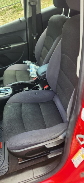 2014 Chevrolet Cruze Image 1