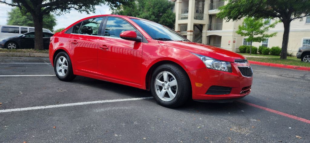 2014 Chevrolet Cruze Image 3