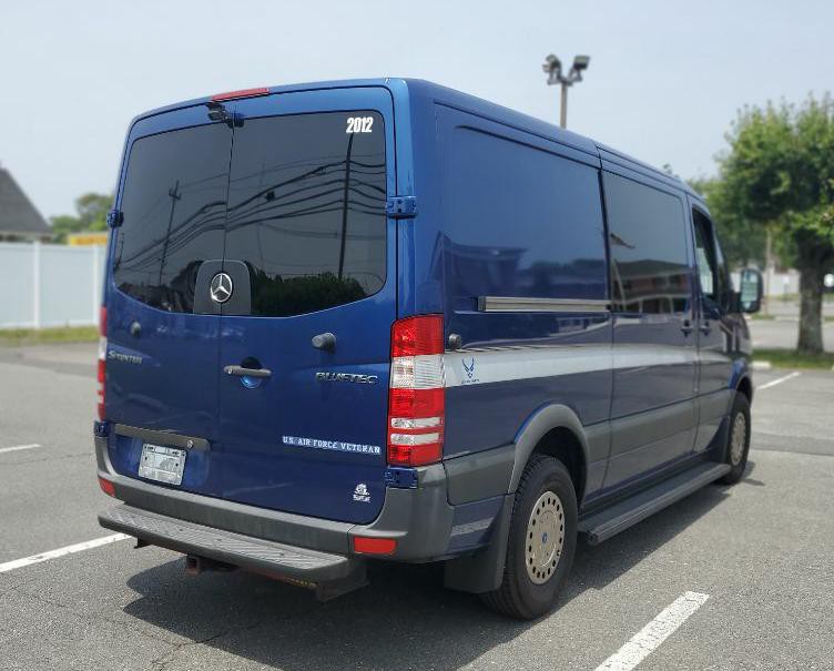 2012 Mercedes-Benz Sprinter Image 3