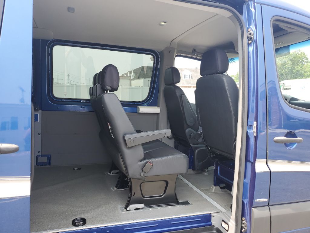 2012 Mercedes-Benz Sprinter Image 8