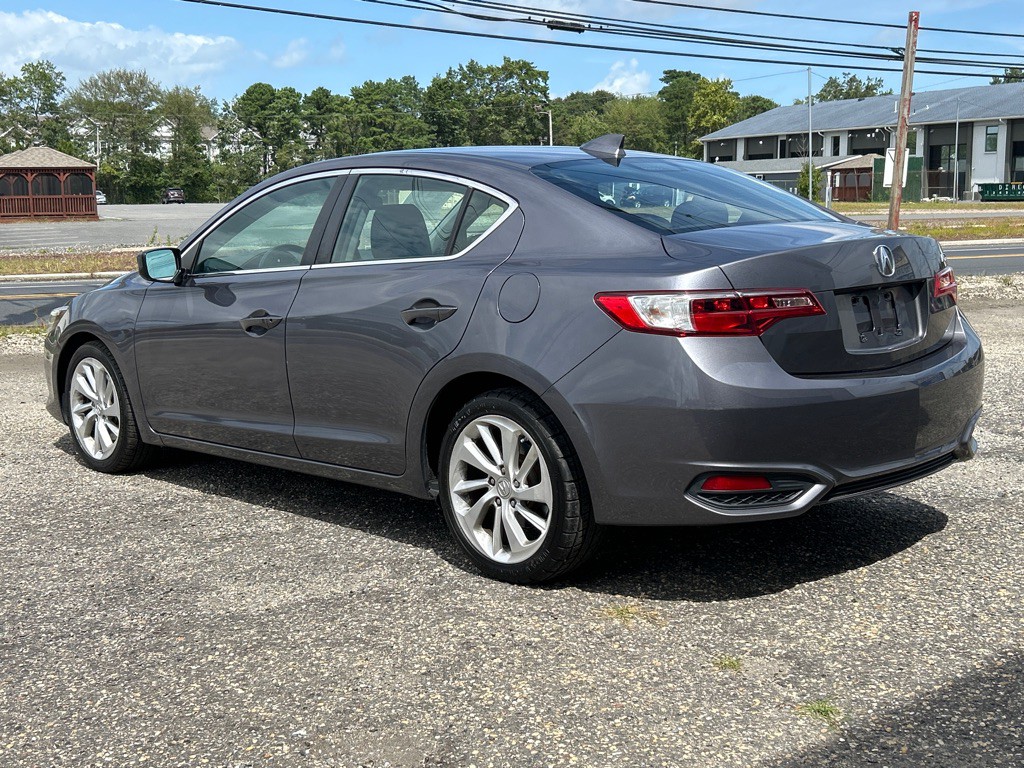 2017 Acura ILX Image 6