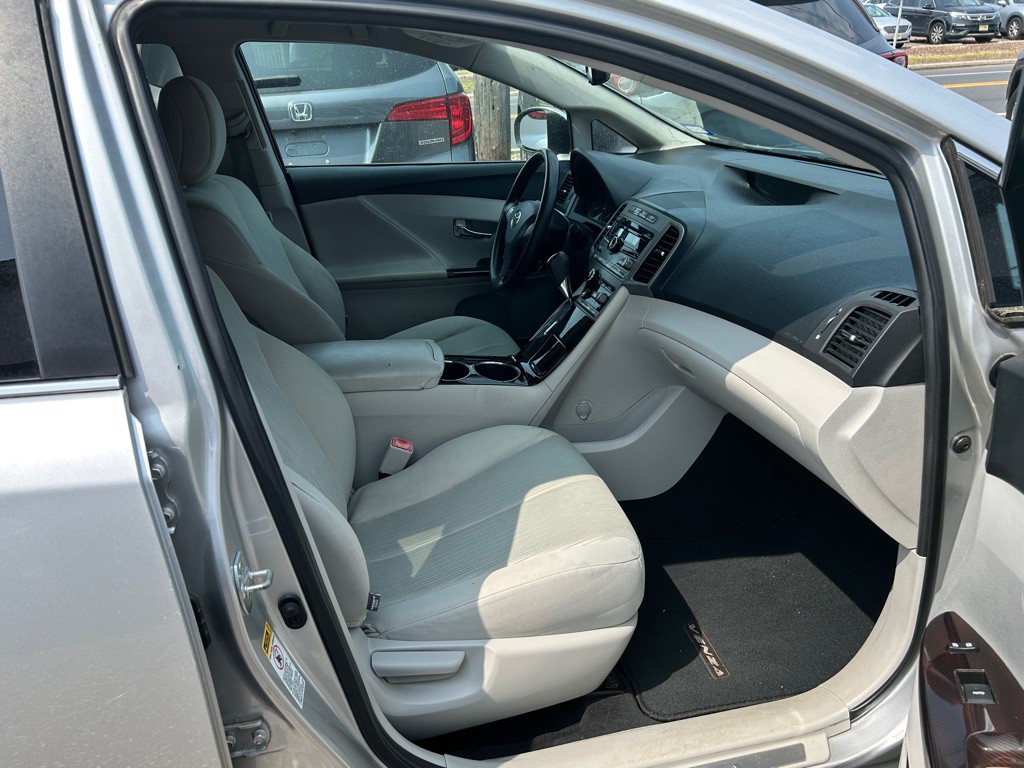 2009 Toyota Venza Image 9