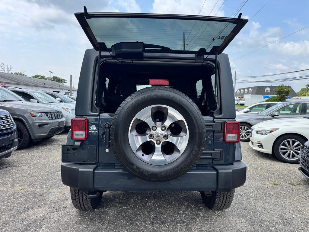 2016 Jeep Wrangler Image 5