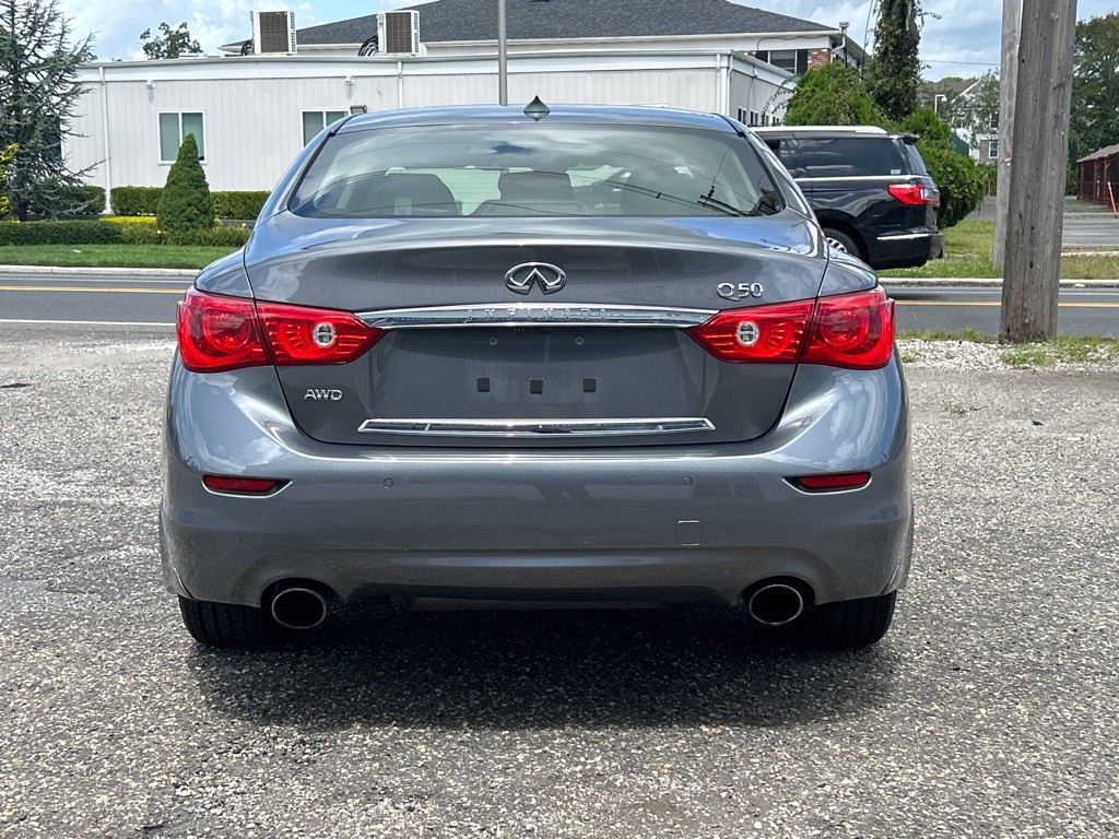 2016 INFINITI Q50 Image 6