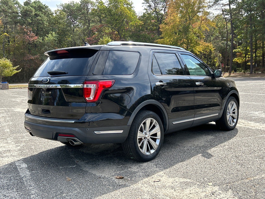 2019 Ford Explorer Image 24