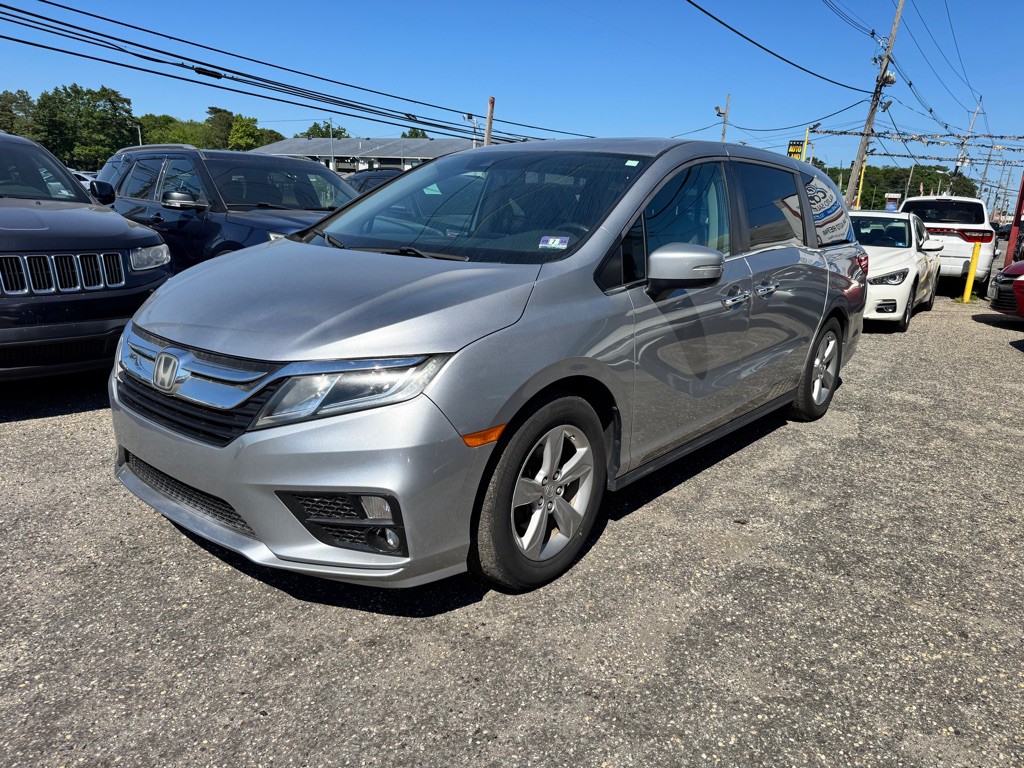 2018 Honda Odyssey Image 1