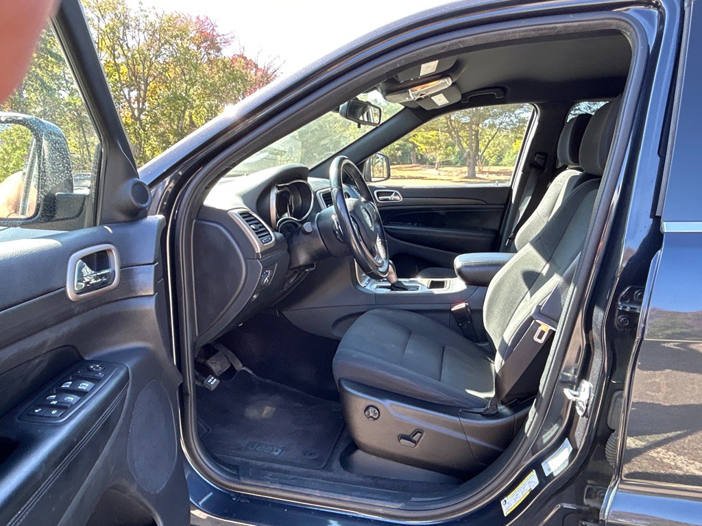 2016 Jeep Grand Cherokee Image 13