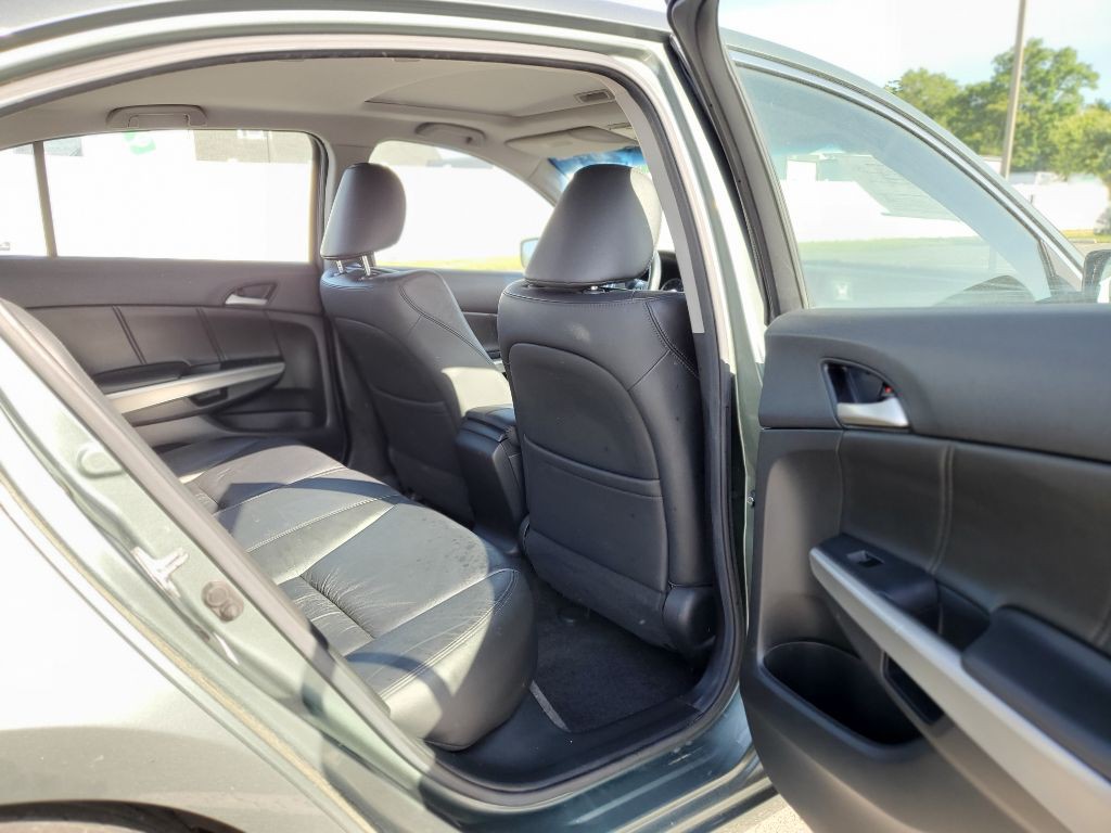 2008 Honda Accord Image 8