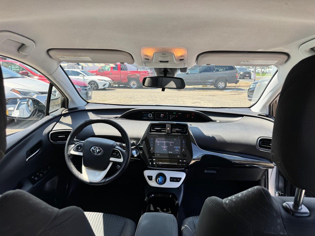2017 Toyota Prius Image 7