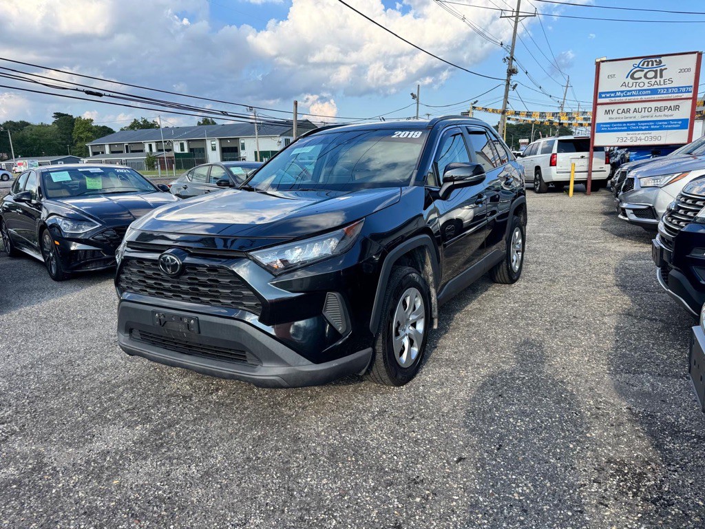 2019 Toyota Rav4 Image 2