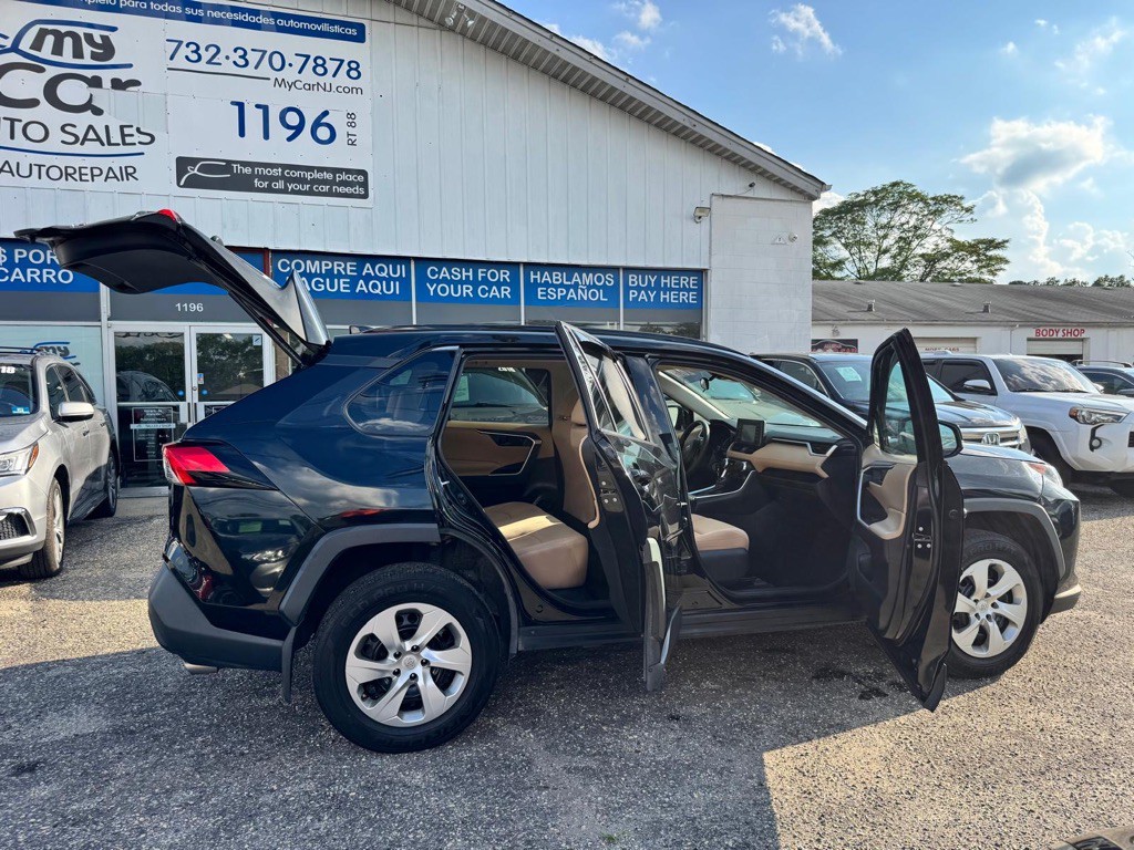2019 Toyota Rav4 Image 6