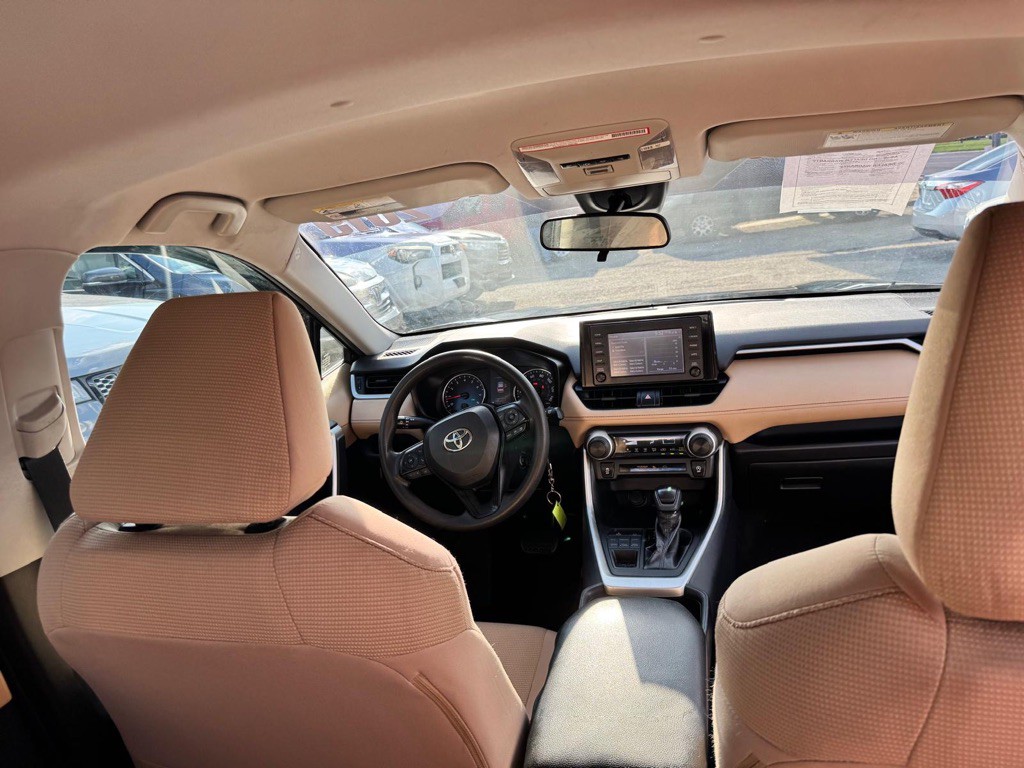 2019 Toyota Rav4 Image 7