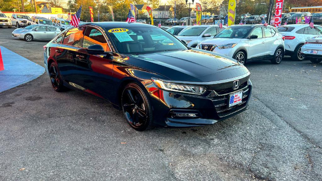 2019 Honda Accord Image 9