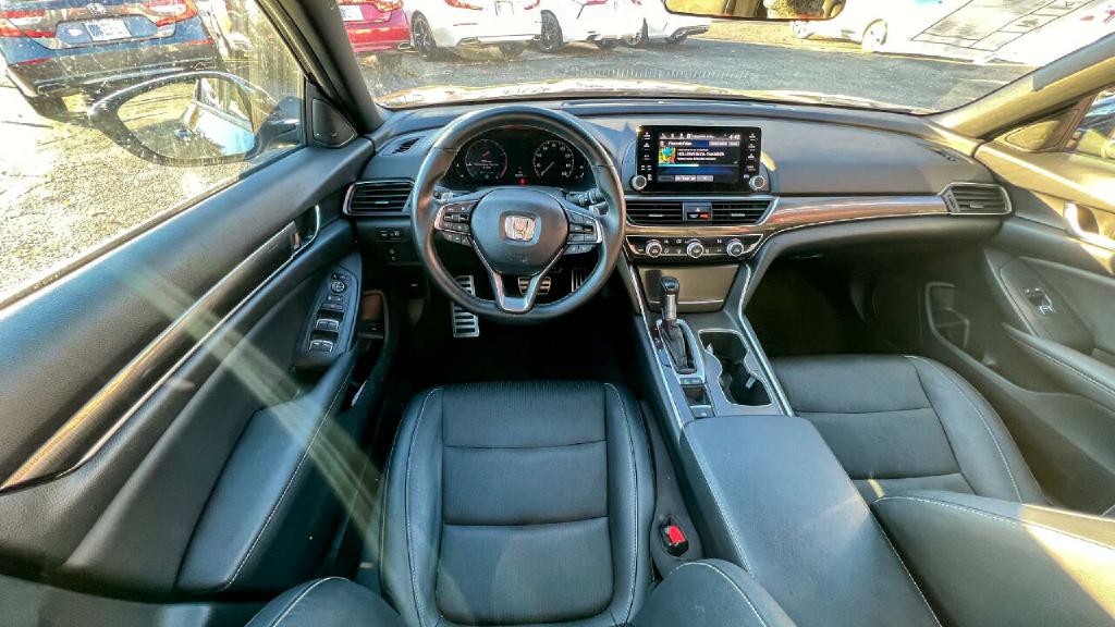 2019 Honda Accord Image 24