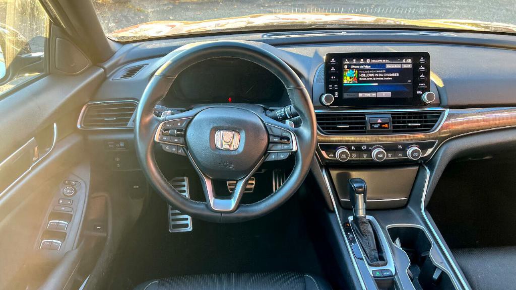 2019 Honda Accord Image 25