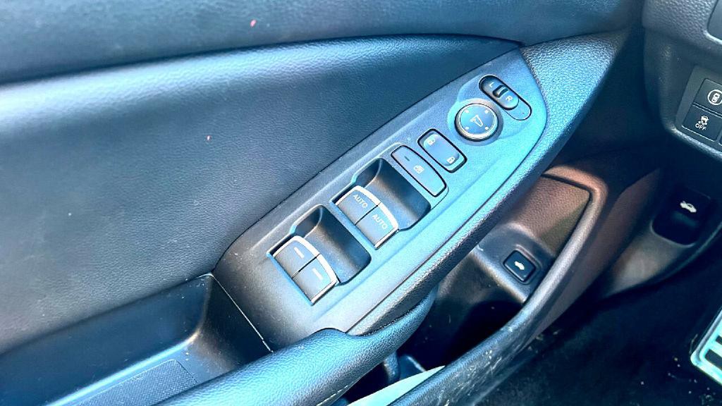 2019 Honda Accord Image 31