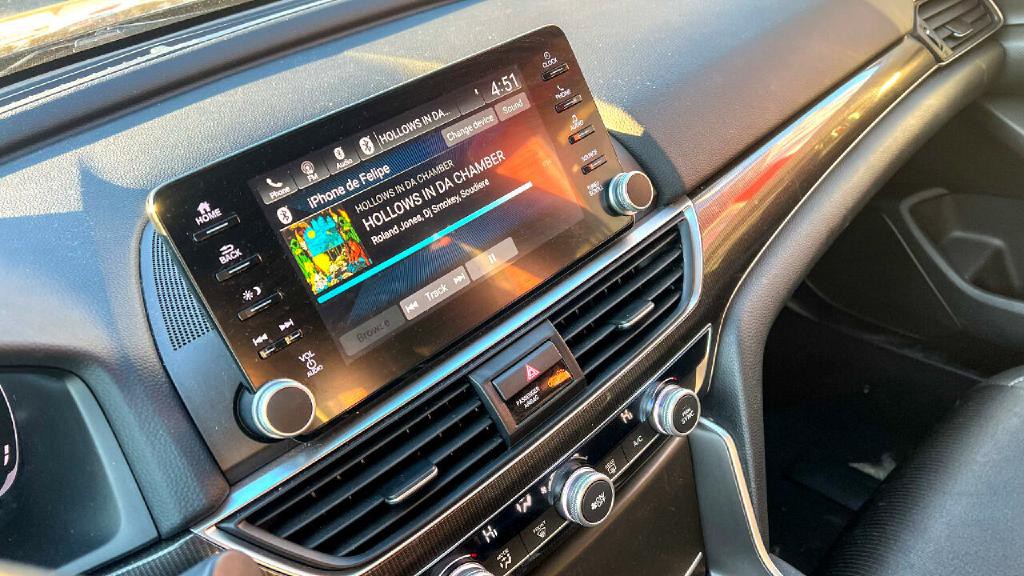 2019 Honda Accord Image 36