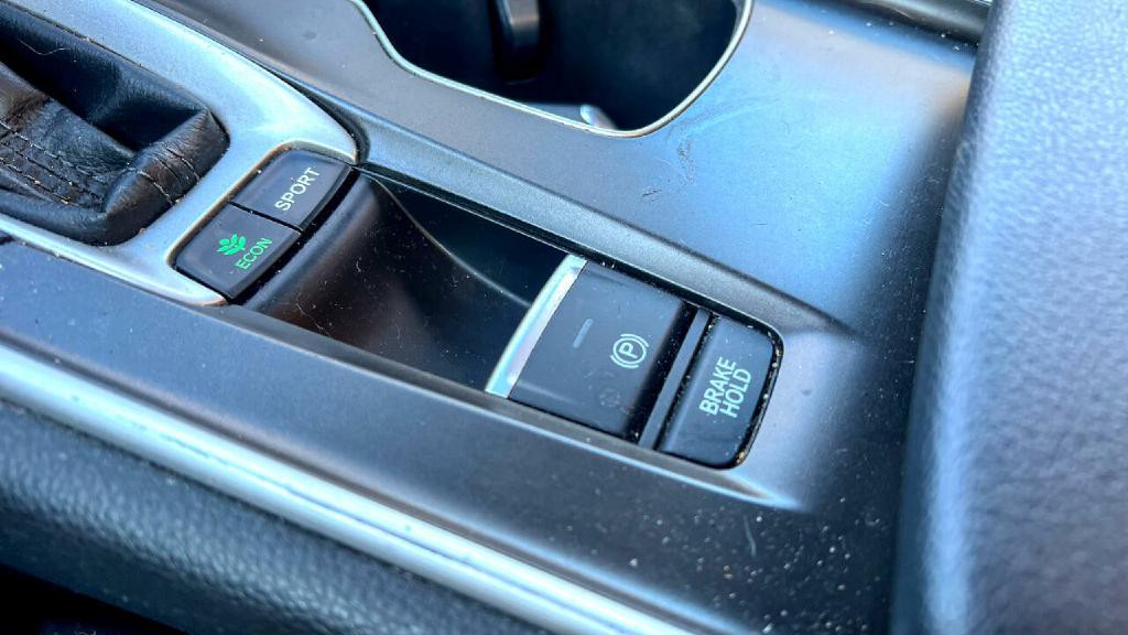 2019 Honda Accord Image 42