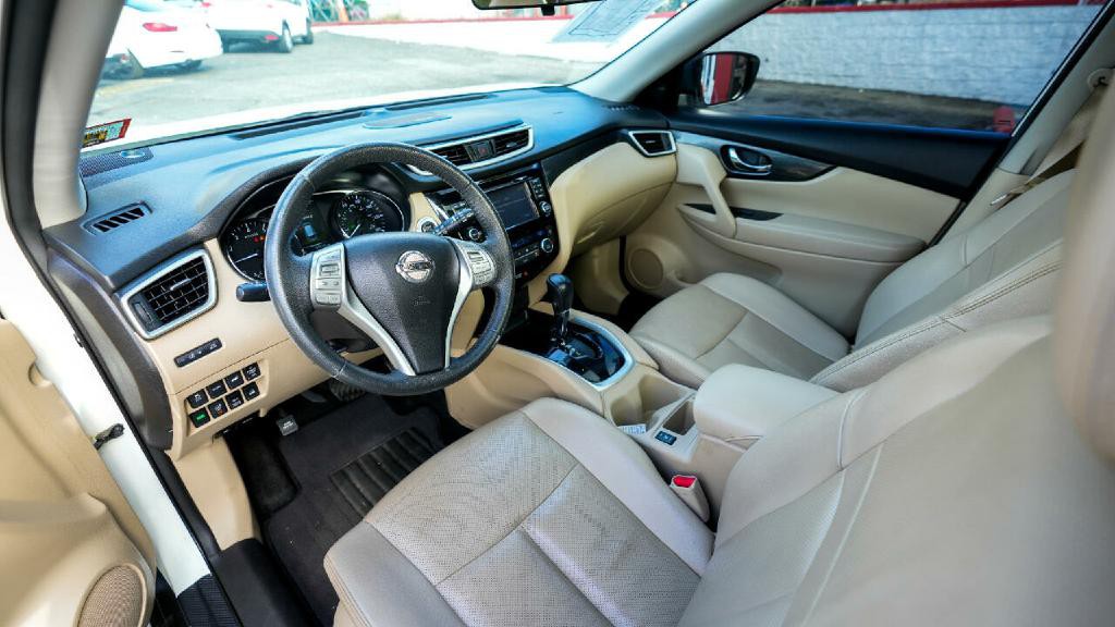 2016 Nissan Rogue Image 20