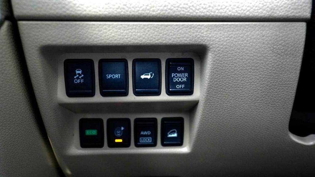 2016 Nissan Rogue Image 61