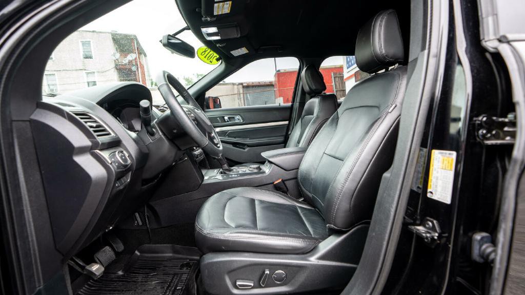 2018 Ford Explorer Image 10