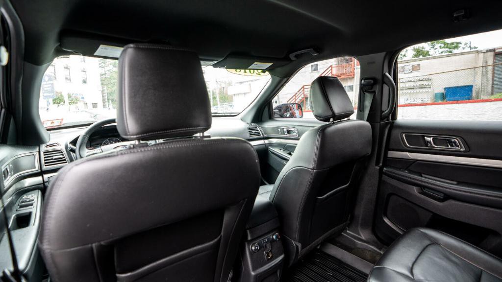 2018 Ford Explorer Image 16