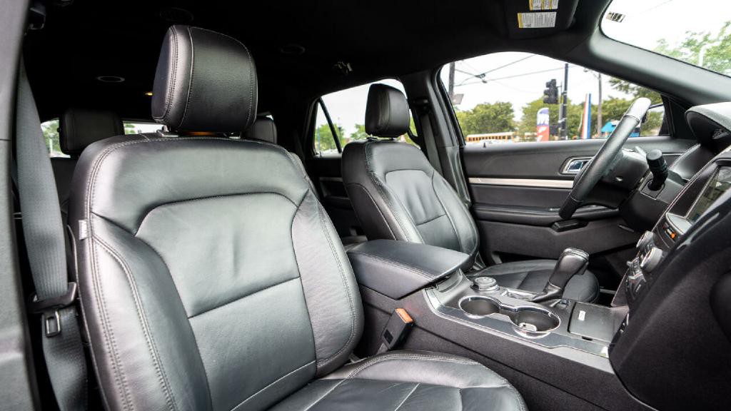 2018 Ford Explorer Image 23