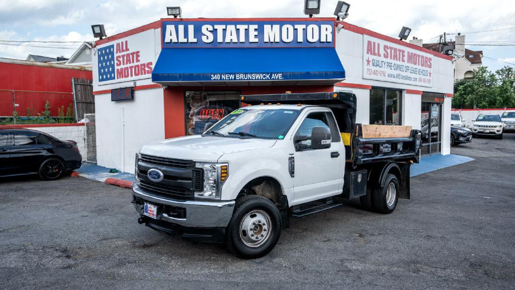 2019 Ford F-350 Image 2