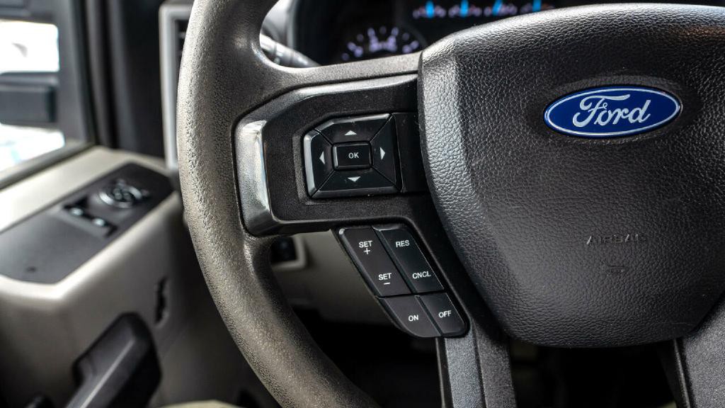 2019 Ford F-350 Image 24