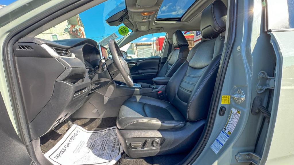 2021 Toyota Rav4 Image 10