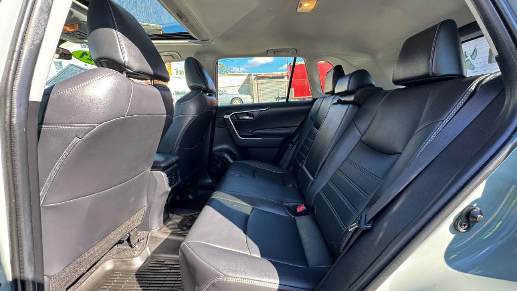 2021 Toyota Rav4 Image 13