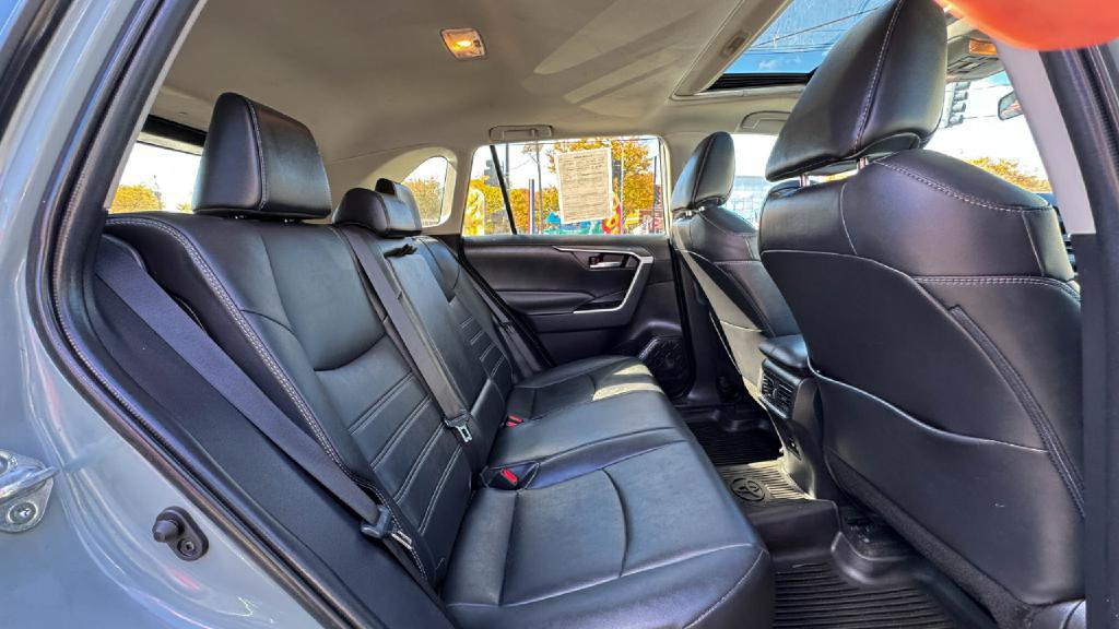 2021 Toyota Rav4 Image 15
