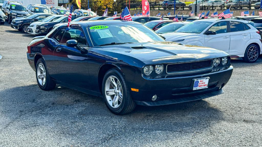 2010 Dodge Challenger Image 8
