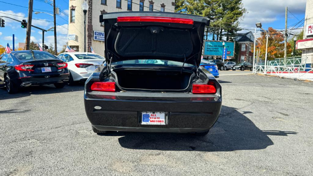 2010 Dodge Challenger Image 42