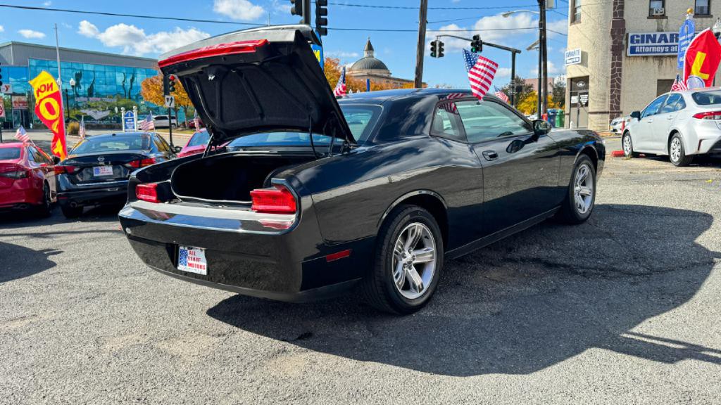 2010 Dodge Challenger Image 43