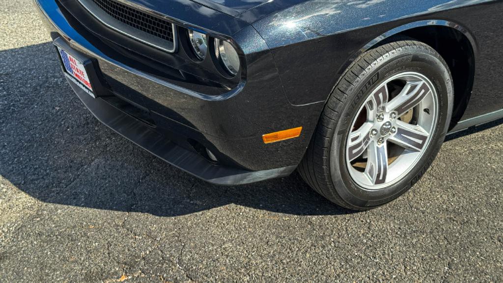 2010 Dodge Challenger Image 50